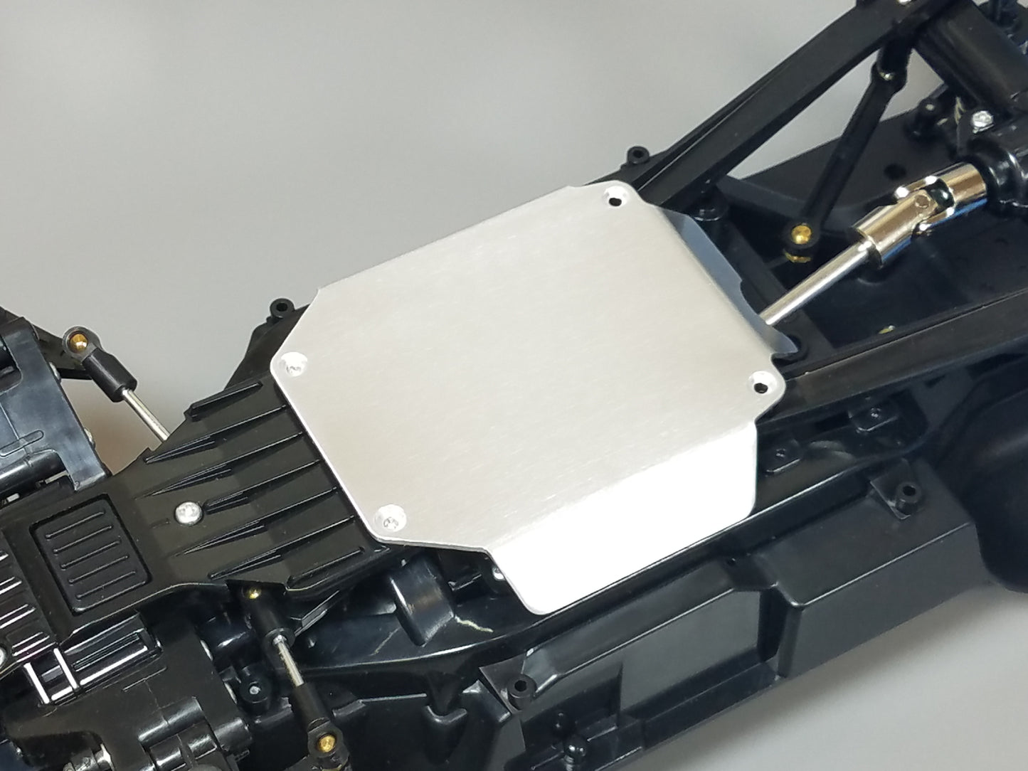 Aluminum Bottom Chassis Protection Skid Mount Plate for Tamiya R/C Toy 1/10 CC-01 Chassis Jeep Bronco Land Cruiser Pajero FJ Cruiser Isuzu