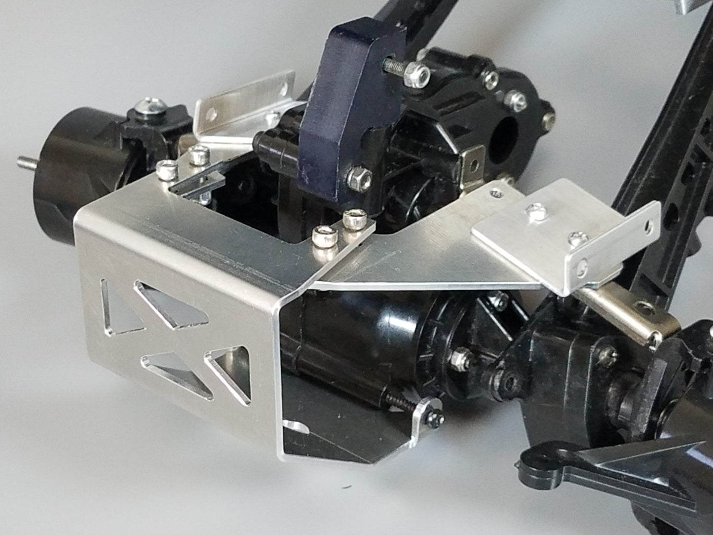 Aluminum Axle Lower Bumper Mounting kit with Servo Shock Mount Plate for Tamiya 1/10 Super Clodbuster Bullhead