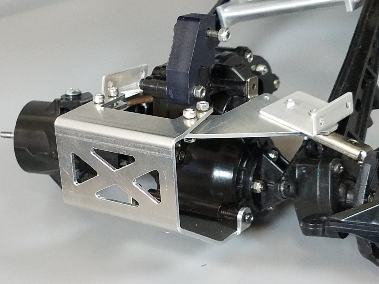 Aluminum Axle Lower Bumper Mounting kit with Servo Shock Mount Plate for Tamiya 1/10 Super Clodbuster Bullhead