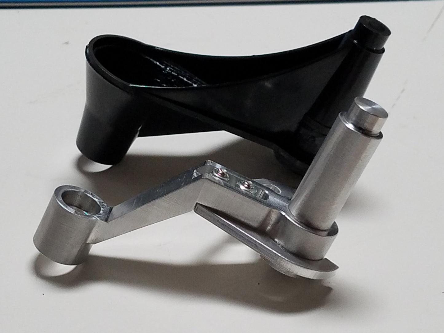 Pair Aluminum Rear Trailing Control Swing Arm with Mounting Bracket for Tamiya 1/10 R/C Blackfoot Monster Beetle Frog