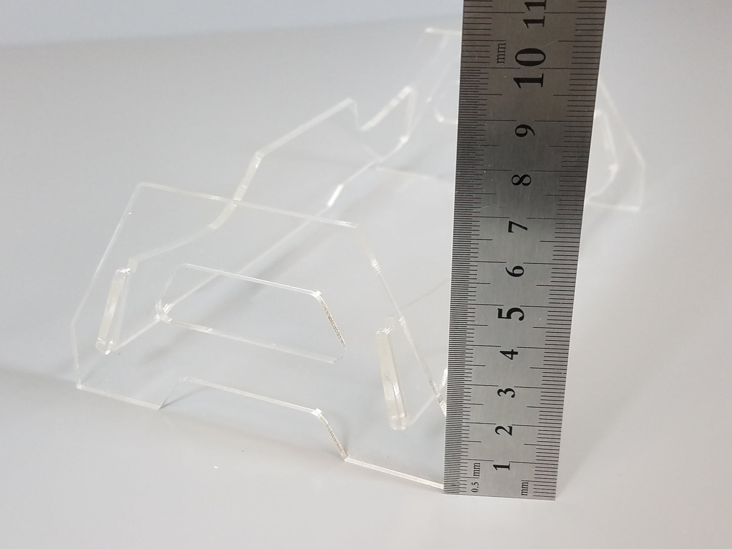 Acrylic R/C Car Truck Display Stand for Most TAMIYA 1/10 RC TT01 TT02 M01 M02 M03 M05 M06 FF01 FF02 Chassis