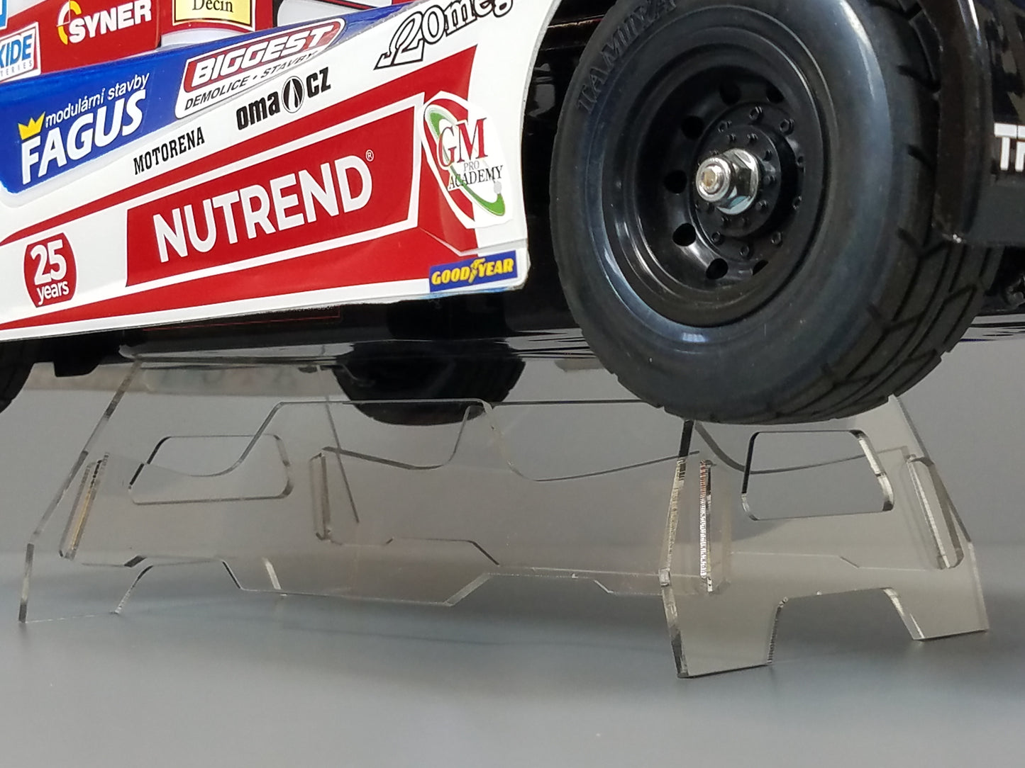 Acrylic R/C Car Truck Display Stand for Most TAMIYA 1/10 RC TT01 TT02 M01 M02 M03 M05 M06 FF01 FF02 Chassis