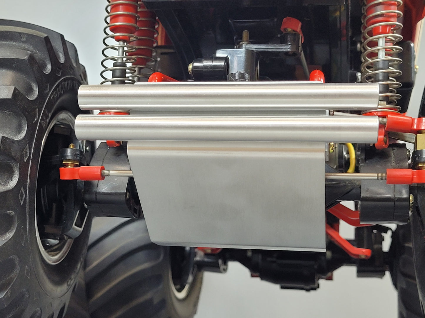 Aluminum Round Style Plate Axle Animal Bumper Guard Skid Tamiya RC 1/10 Super Clodbuster Bullhead