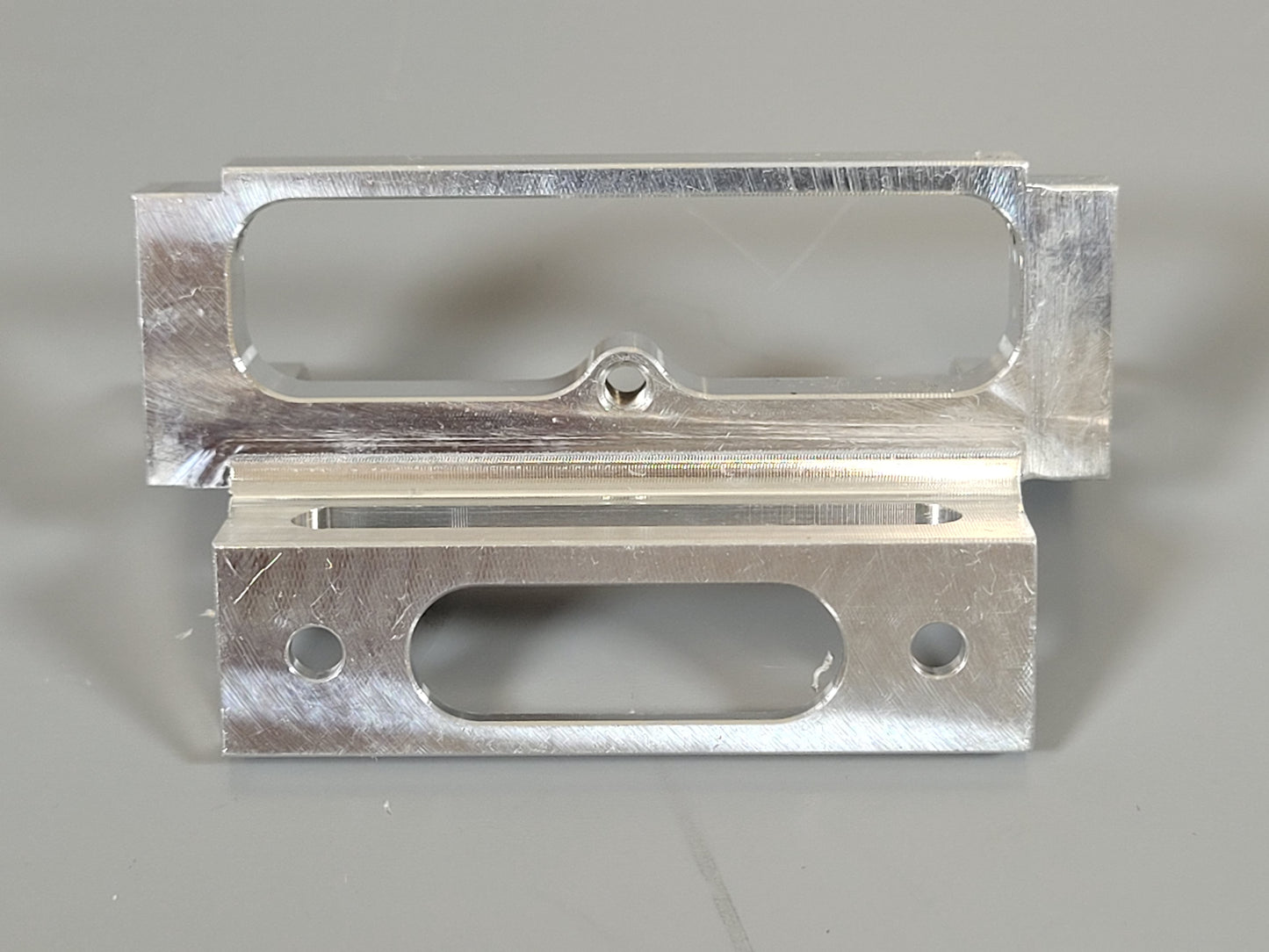 Aluminum Front Bumper Mount Bracket Part C4 for Tamiya 1/14 R/C King Hauler Grand Hauler Globeliner Knight Hauler