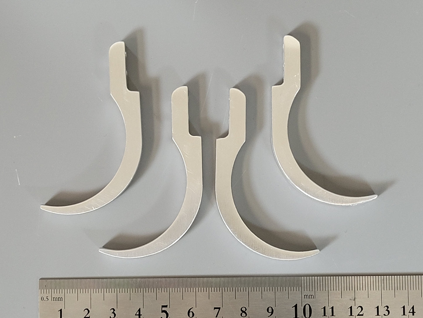Aluminum 5" inch Fuel Gas Round Tanks + J-Style Mount Bracket for Tamiya R/C Toy 1/14 Knight Hauler King Hauler Grand Hauler Globeliner