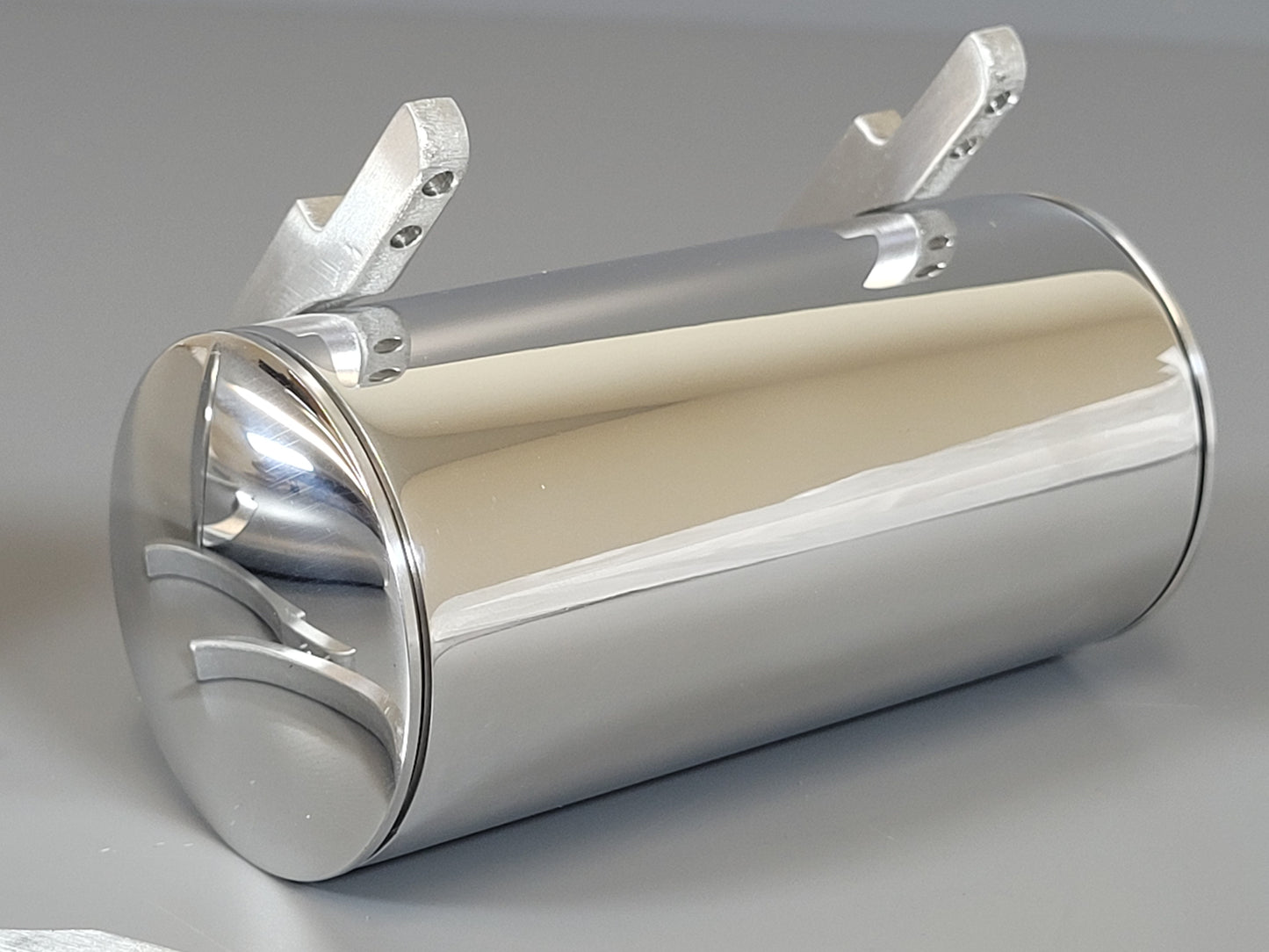 Aluminum 5" inch Fuel Gas Round Tanks + J-Style Mount Bracket for Tamiya R/C Toy 1/14 Knight Hauler King Hauler Grand Hauler Globeliner