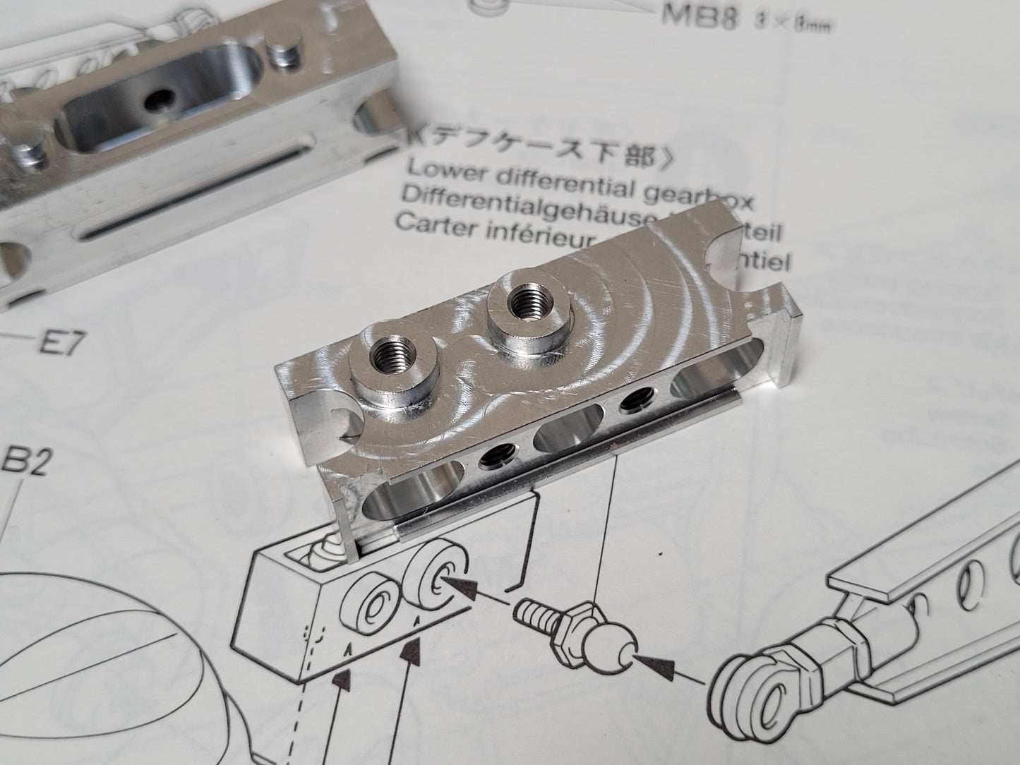 Pair Aluminum Part E7 E8 Lower Axle Ball Joint Arm Mount Block Tamiya 1/10 R/C Juggernaut 1 2