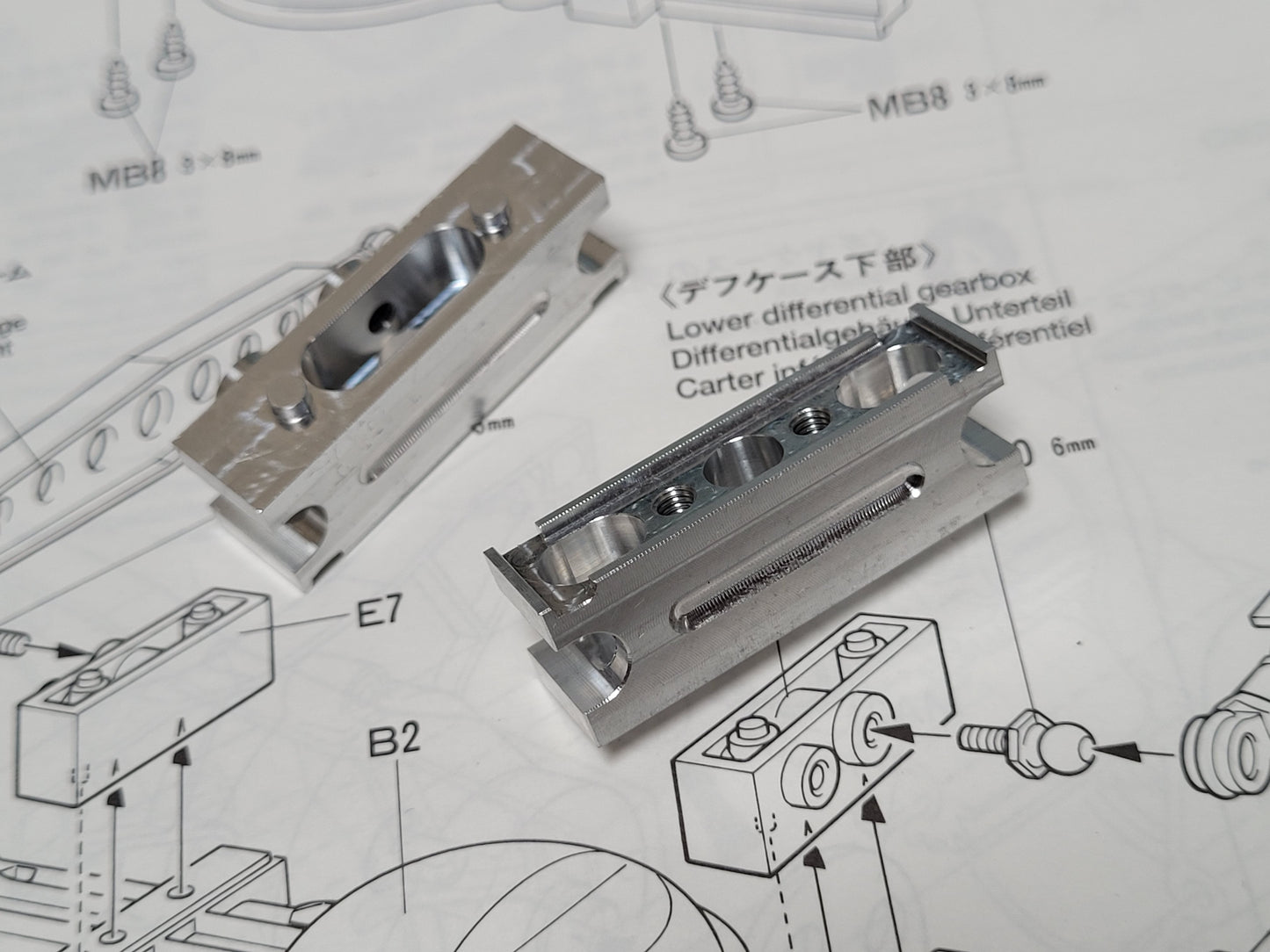 Pair Aluminum Part E7 E8 Lower Axle Ball Joint Arm Mount Block Tamiya 1/10 R/C Juggernaut 1 2
