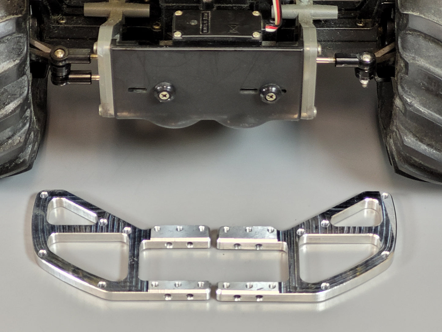 Aluminum Side Bracket Bumper Guard Protector Mount Mounting Plate Tamiya 1/10 RC TXT-1 TXT1