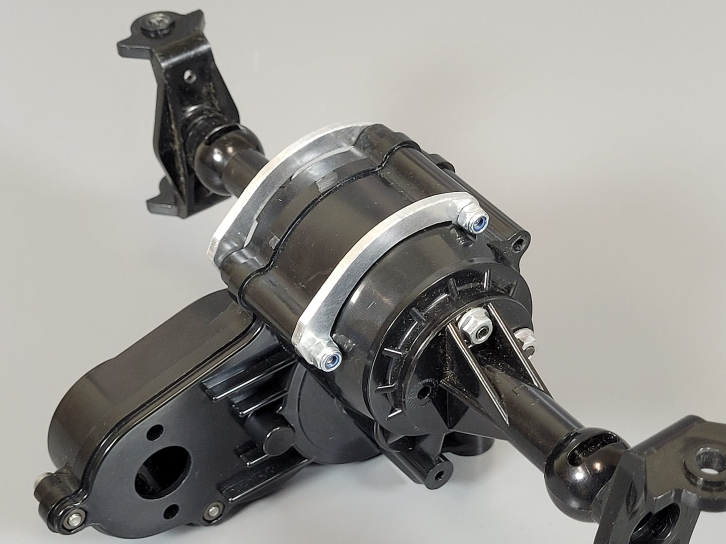 Pair Aluminum Axle Gear Box Bottom Protect Plate Bracket for Tamiya R/C 1/10 Super Clodbuster Bullhead