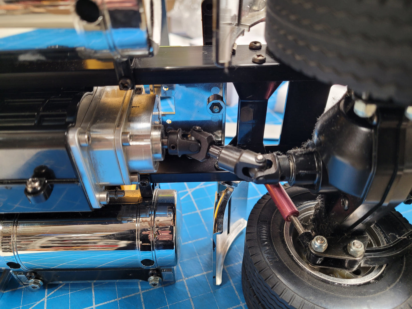 Add-On Speed Reduction 4:1 Transmission Gear Box Transfer Case for Tamiya R/C 1/14 King Hauler Grand Hauler Knight Hauler Aeromax Globeliner Cascadia Scania Volvo Actros Man