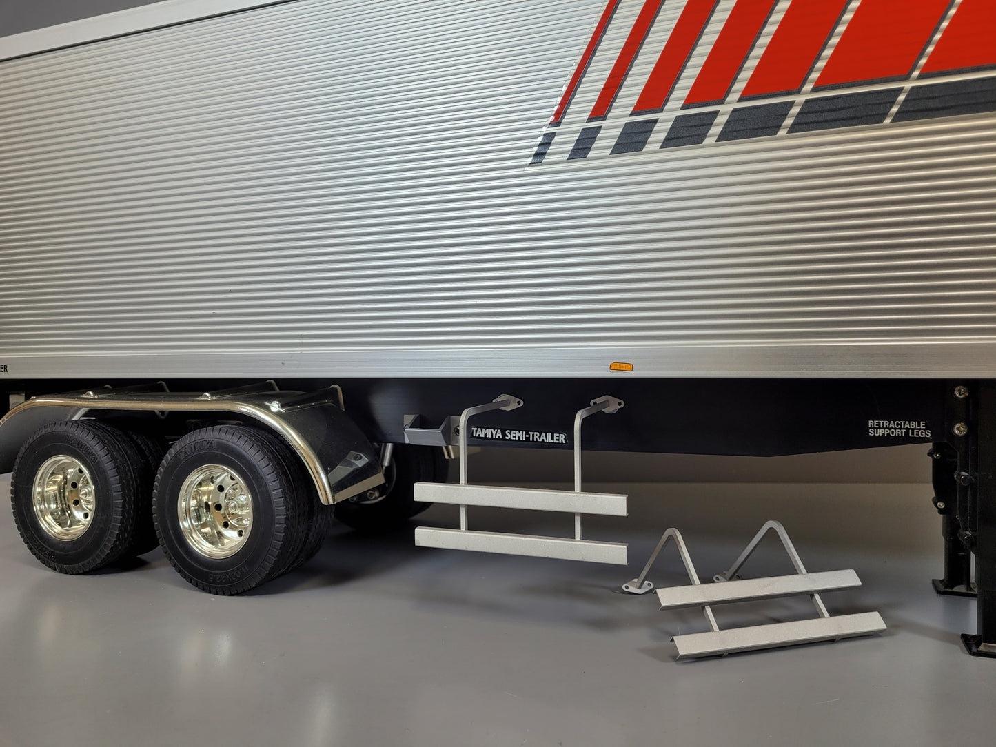 2pcs Metal Side Rail Bumper Protect Bar Guard for Tamiya Toy 1/14 Tractor Truck Tank Trailer