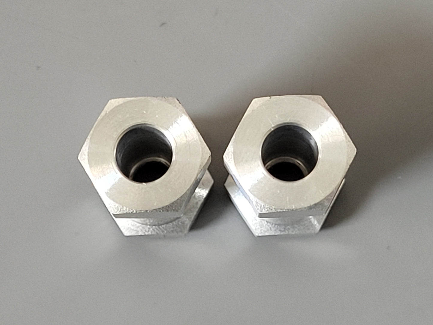 2x Pair 25mm Aluminum Wheel Hub Wide Spacer Adapter Extend Extension Widener for Tamiya 1/10 12mm Hex Crawler TT01 CC01 CR01 Chassis
