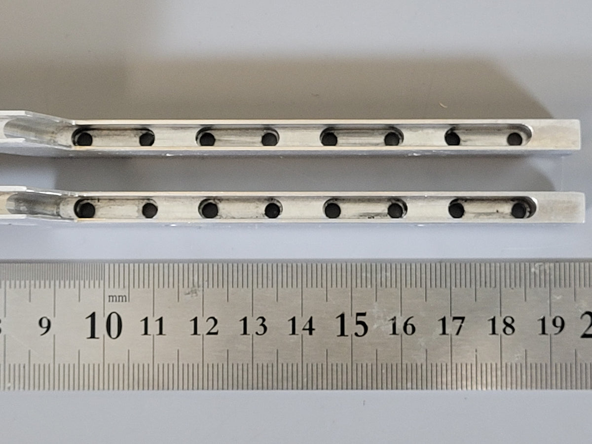 Pair Aluminum Rear Under Sleeper Bar Bracket Mount for Tamiya 1/14 Knight Hauler