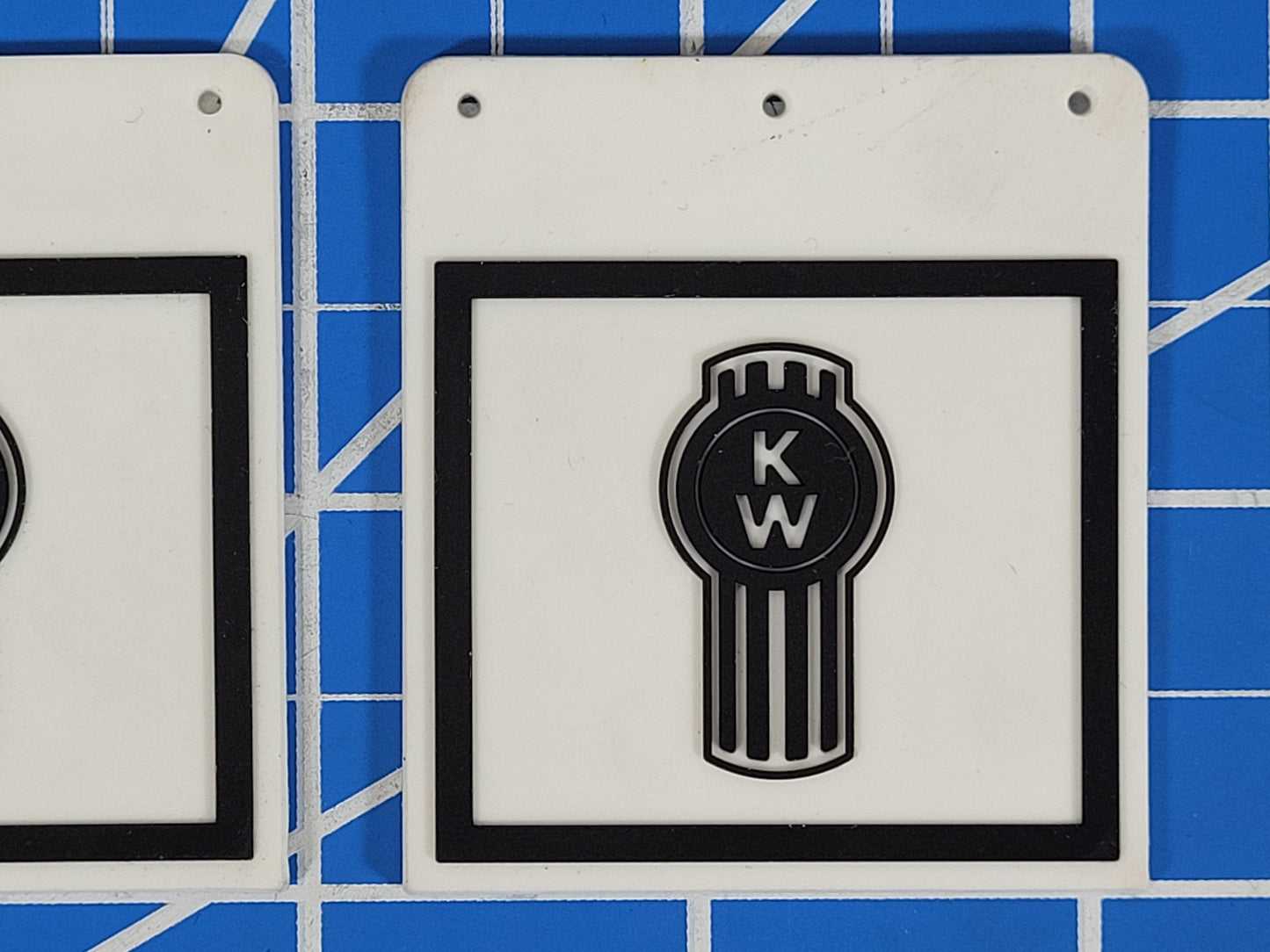 Pair Toy Mud Flap Guard Mount Mounting Plate "KW" Kenworth Logo Print for Tamiya R/C 1/14 King Hauler Grand Hauler Knight Hauler Globeliner Cascadia Aeromax