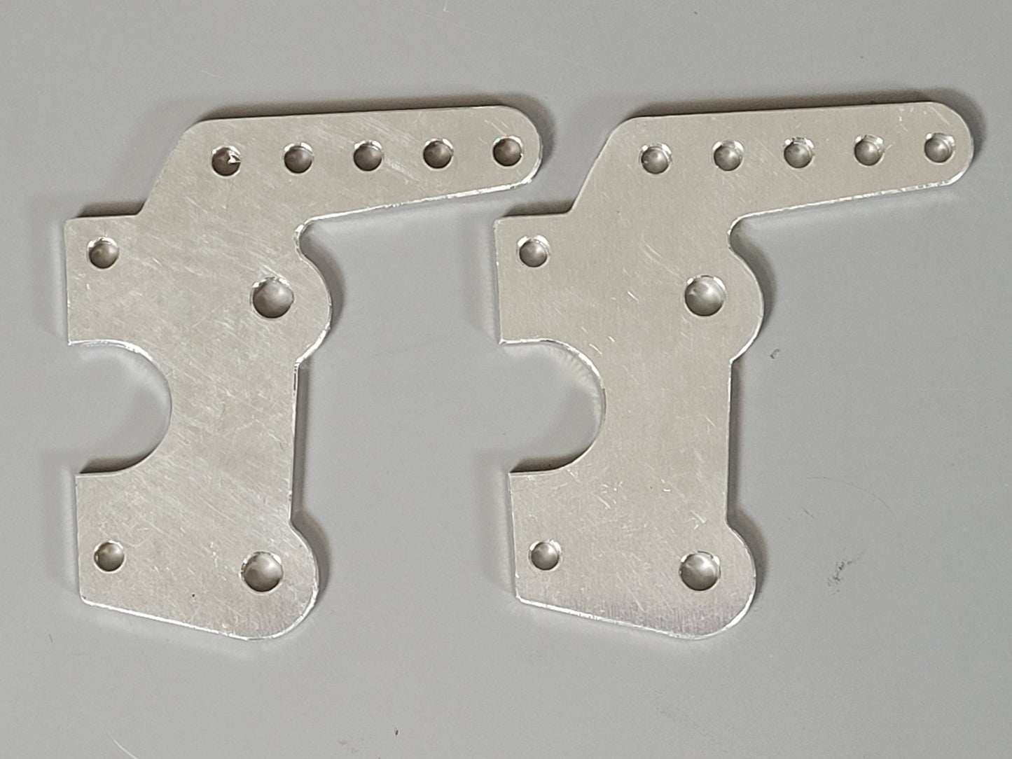 Pair Aluminum Relocate Axle Control Arm Link Shock Long Style Mount Bracket Tamiya 1/10 R/C Clodbuster Bullhead