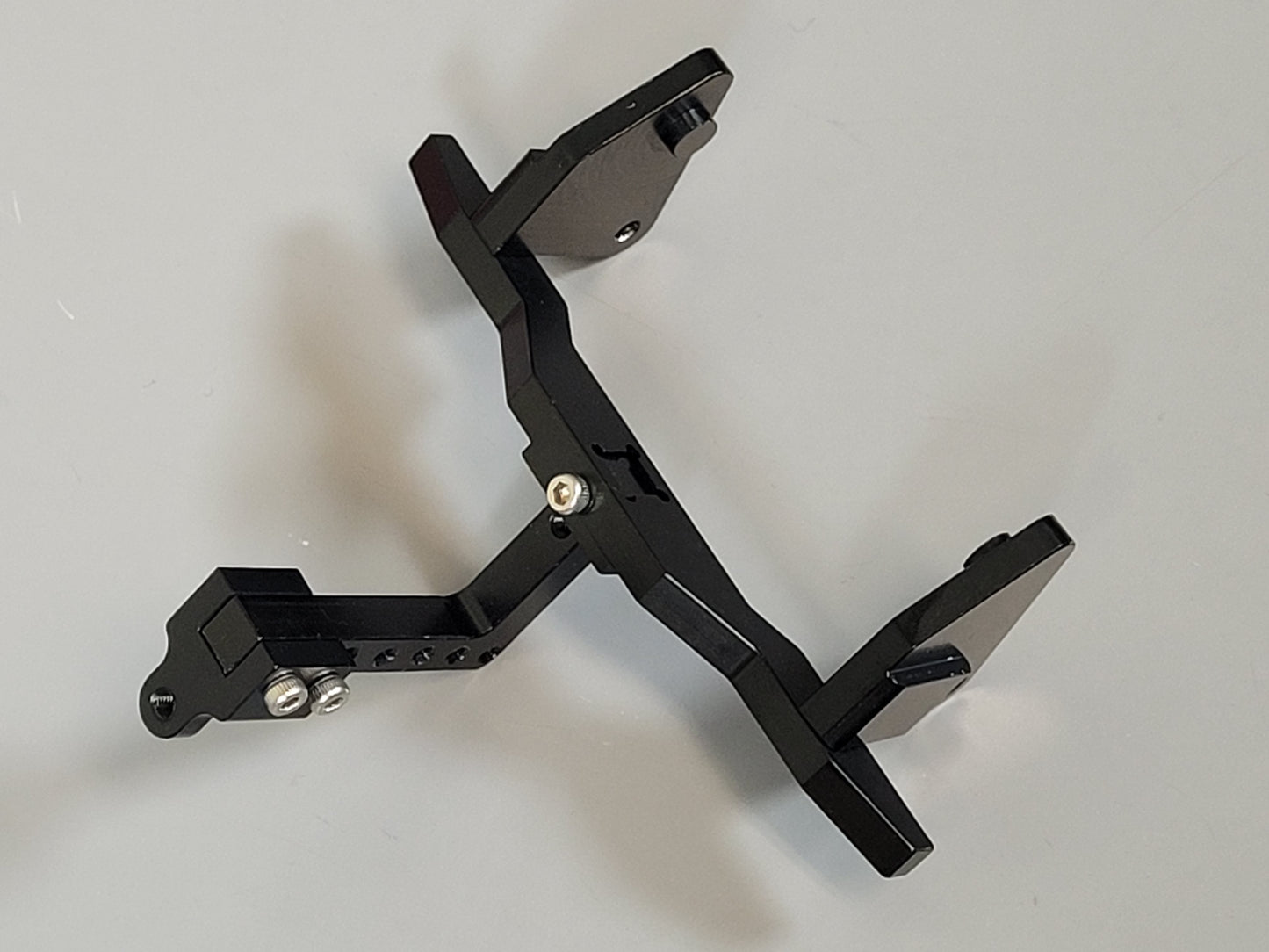 Rear Adjustable Metal Tow Hitch Mount Bracket Kit for Tamiya 1/10 R/C Toyota Hilux High Lift Truck