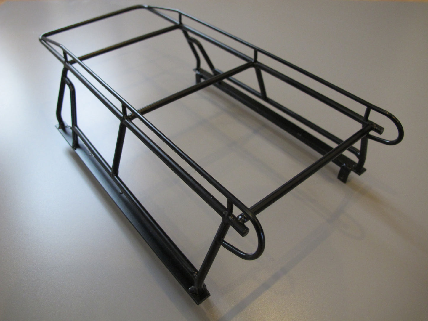 Toy Metal Rear Bed Trunk Storage Tool Rack Mount for Tamiya Toy R/C 1/10 Scale Toyota Hilux Bruiser Trail Finder Rc4WD Truck