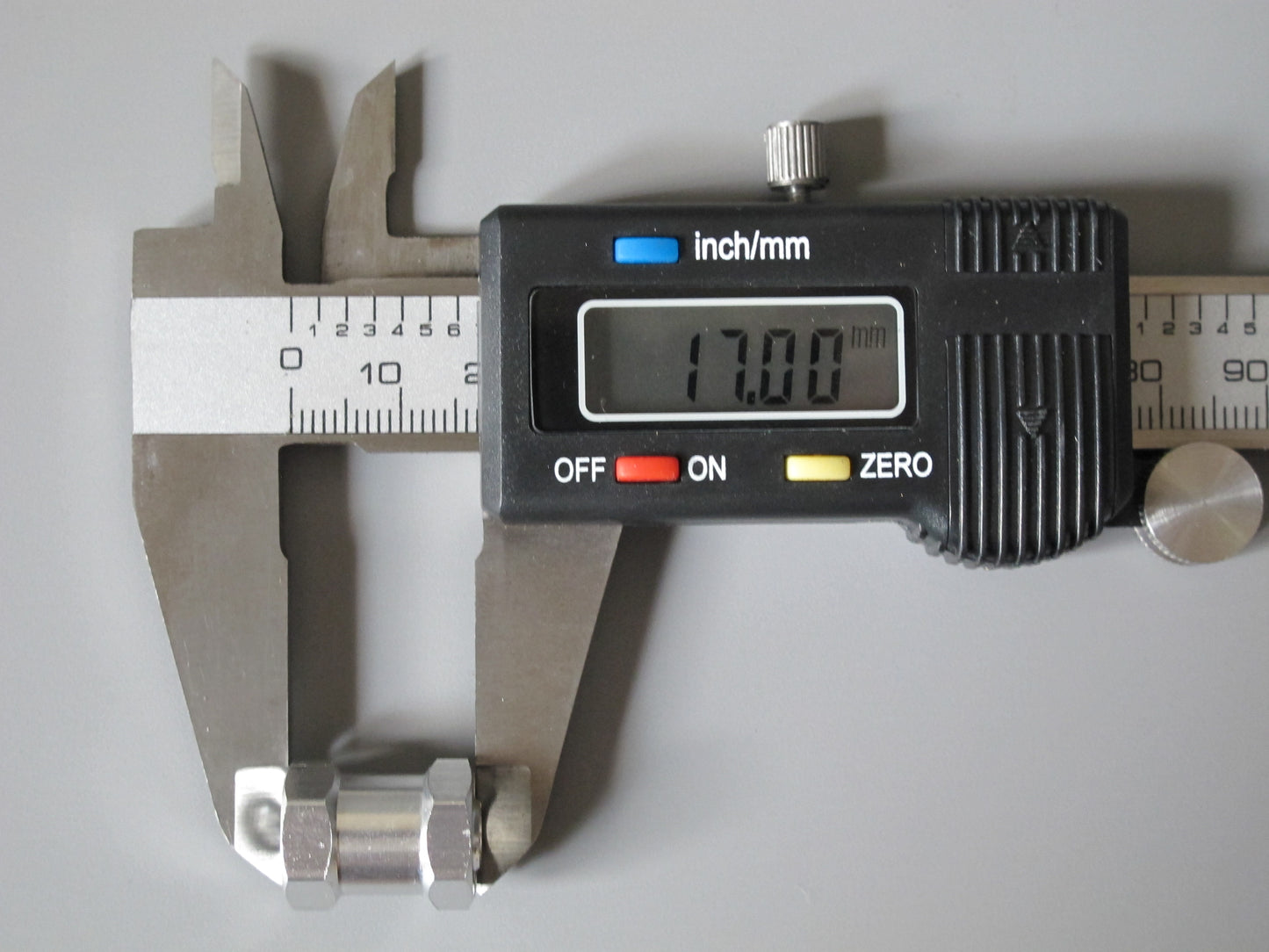 4pcs 17mm Wheel Hub Spacer Extend Extension Widener Adapter Tamiya R/C 1/10 Toy Axial Hpi RC4WD with 12mm Hex Wheel Hub