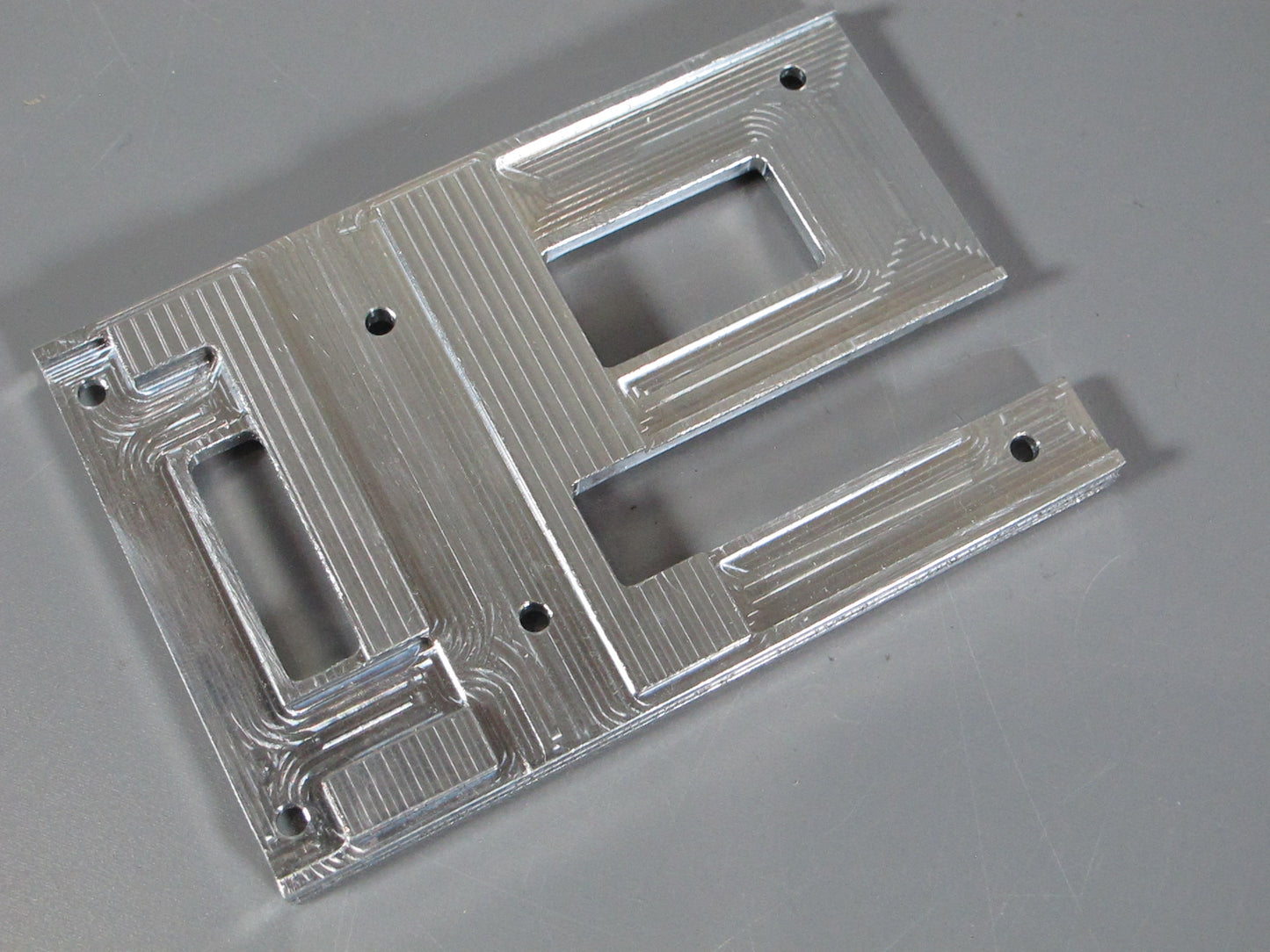 Aluminum F&R Fifth Wheel Coupling Servo Mount Mounting Plate set for Tamiya 1/14 King Hauler Grand Hauler Knight Hauler Globeliner Aeromax Scania Actros Cascadia