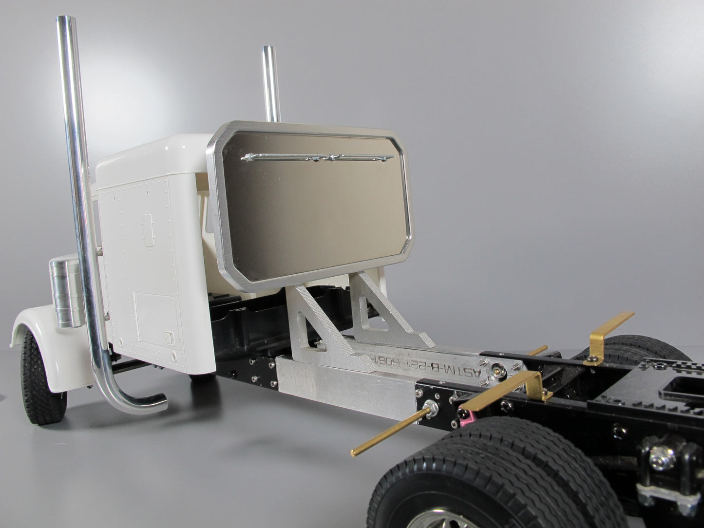 Aluminum "Toy" Rear Back Headache Rack for Tamiya R/C 1/14 King Hauler Grand Hauler Knight Hauler Man Scania Actros