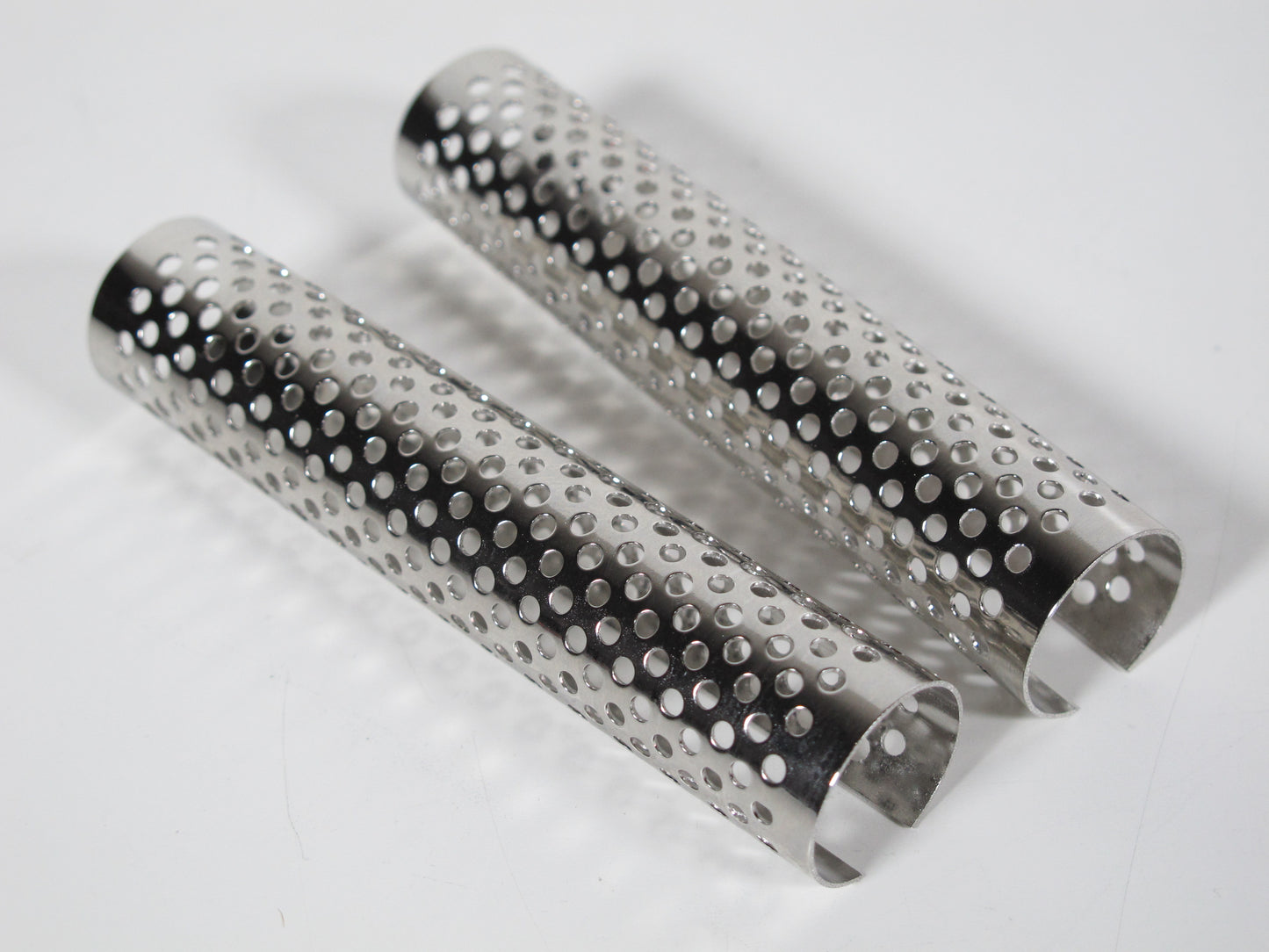 Aluminum L & R side Exhaust Stack Cover Shield for Tamiya R/C 1/14 King Hauler Grand Hauler Globeliner Semi Truck