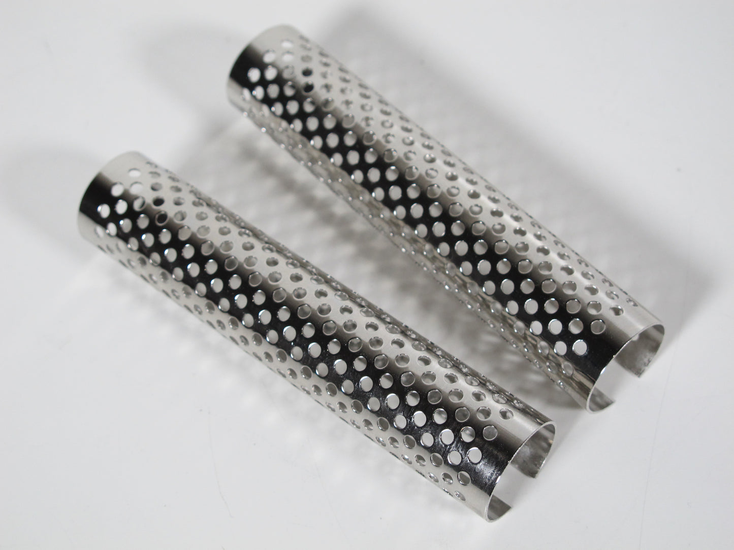 Aluminum L & R side Exhaust Stack Cover Shield for Tamiya R/C 1/14 King Hauler Grand Hauler Globeliner Semi Truck