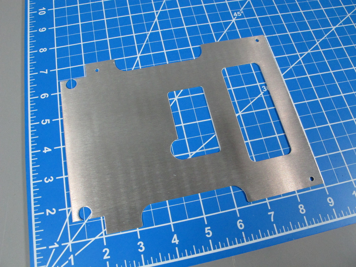 Aluminum Rear Bed Liner Trunk Cover Plate for Tamiya R/C Toy 1/10 Toyota Bruiser Hilux