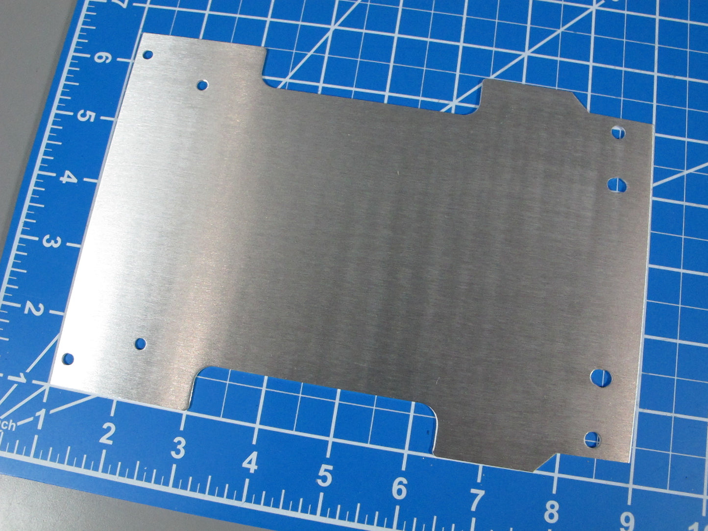 Aluminum Rear Bed Liner Trunk Cover Plate for Tamiya R/C Toy 1/10 Ford F350 F-350 Juggernaut