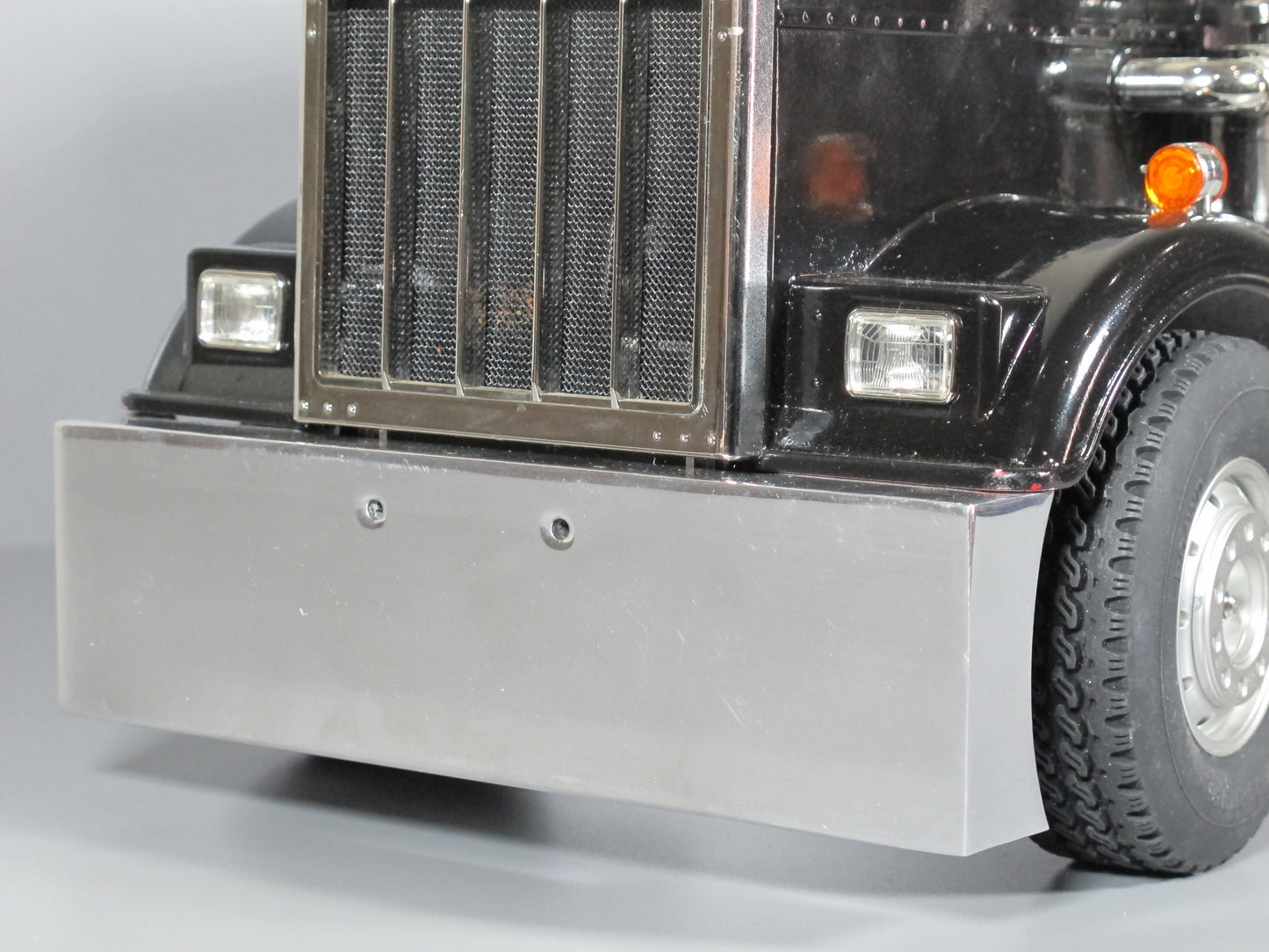 Aluminum Front Bumper Wide Style Guard for Tamiya R/C 1/14 Knight Hauler King Hauler Grand Globeliner