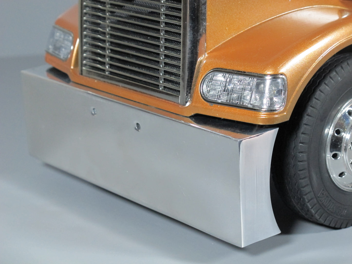 Aluminum Front Bumper Wide Style Guard for Tamiya R/C 1/14 Knight Hauler King Hauler Grand Globeliner