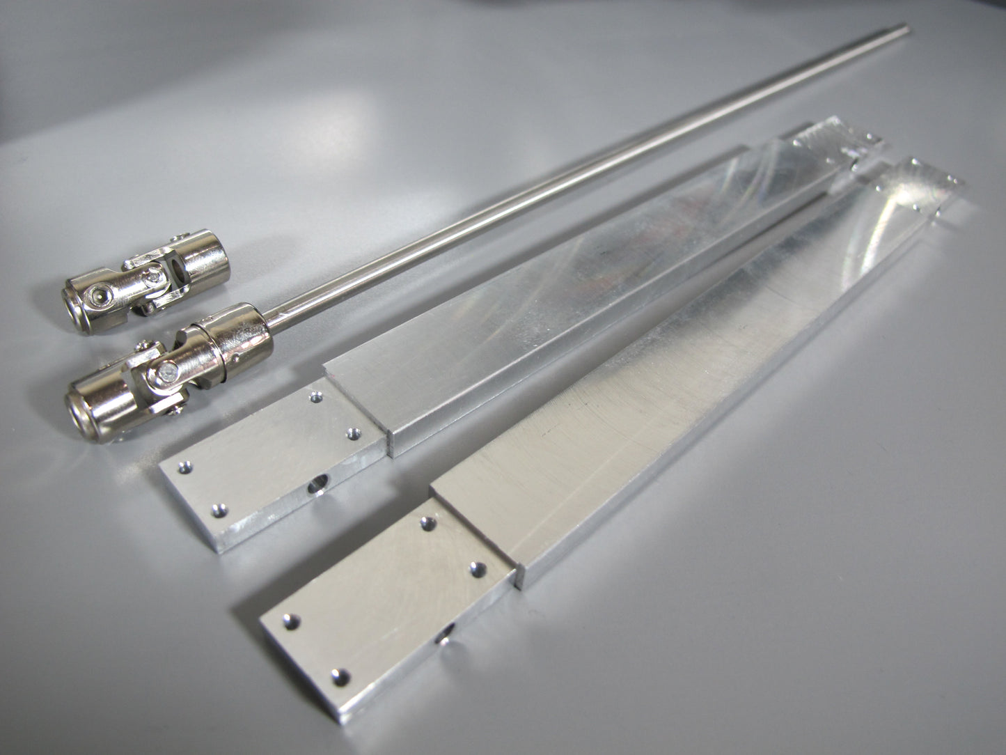 Aluminum 6 inch Frame Rail Extension & Extend Steel Drive Shaft Set for Tamiya R/C 1/14 King Hauler Grand Hauler Knight Hauler Globeliner Scania Volvo Cascadia