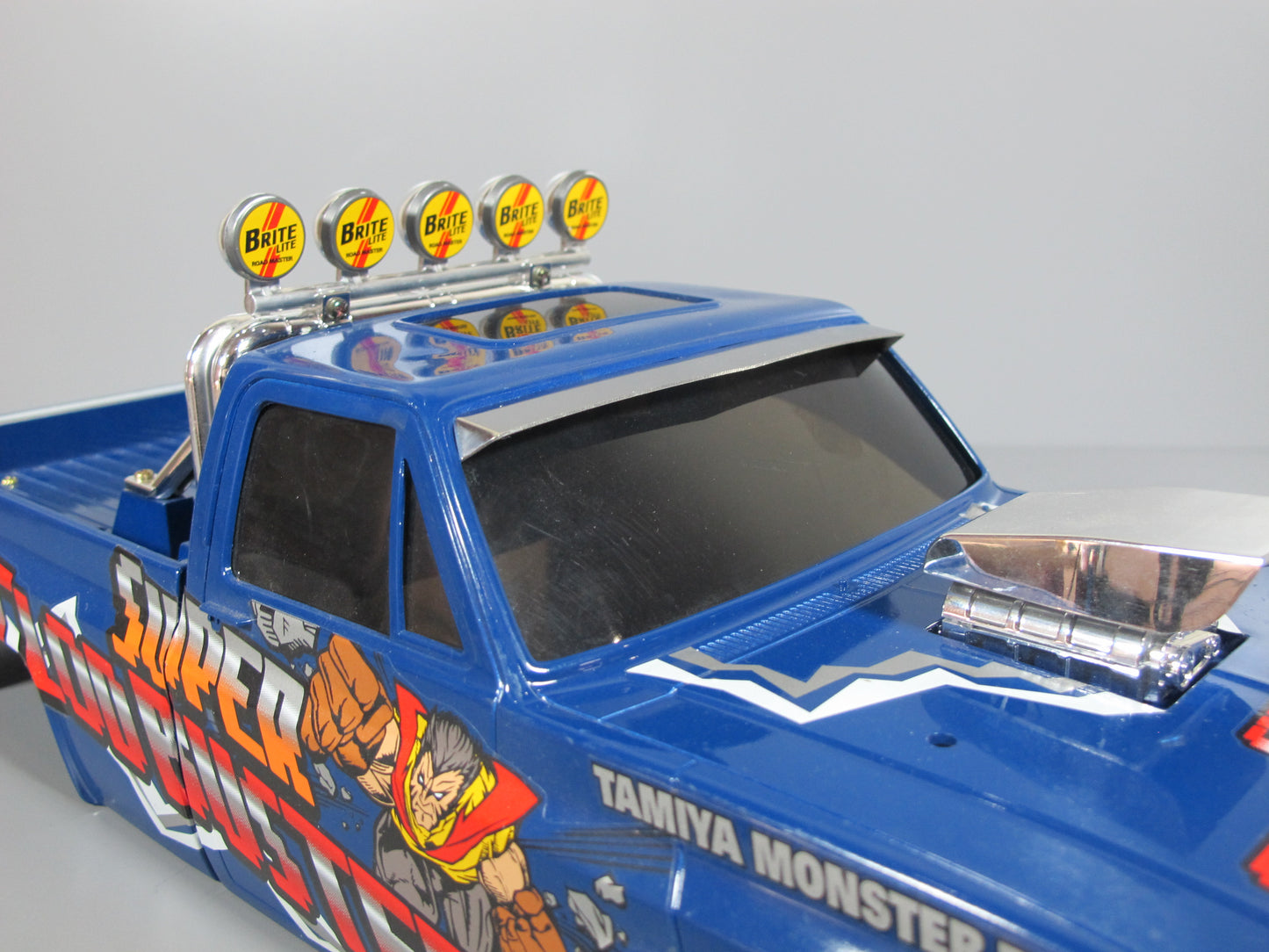 Stainless Steel Front Window Windshield Sun Visor Shade Protect Deflector for Tamiya 1/10 R/C Super Clodbuster Truck