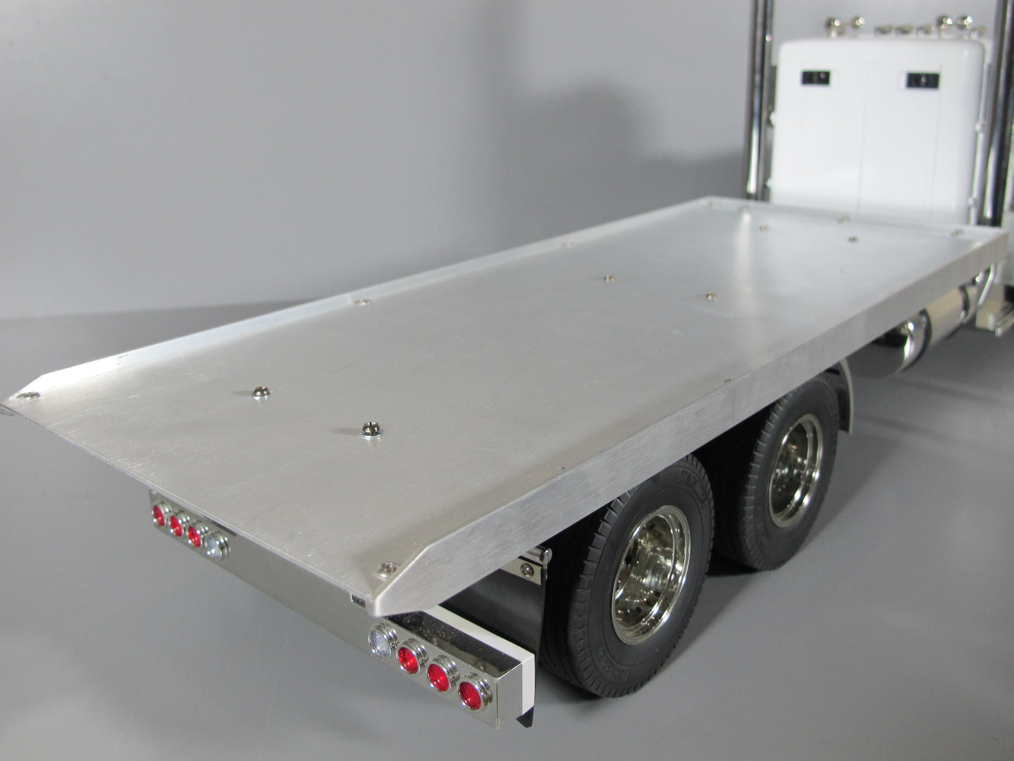 Aluminum 19 inch Flat Rear Bed Deck Section "ONLY" for custom Tamiya 1/14 R/C Toy King Hauler Grand Hauler Globeliner Semi Truck