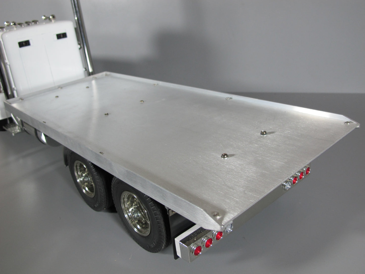 Aluminum 19 inch Flat Rear Bed Deck Section "ONLY" for custom Tamiya 1/14 R/C Toy King Hauler Grand Hauler Globeliner Semi Truck
