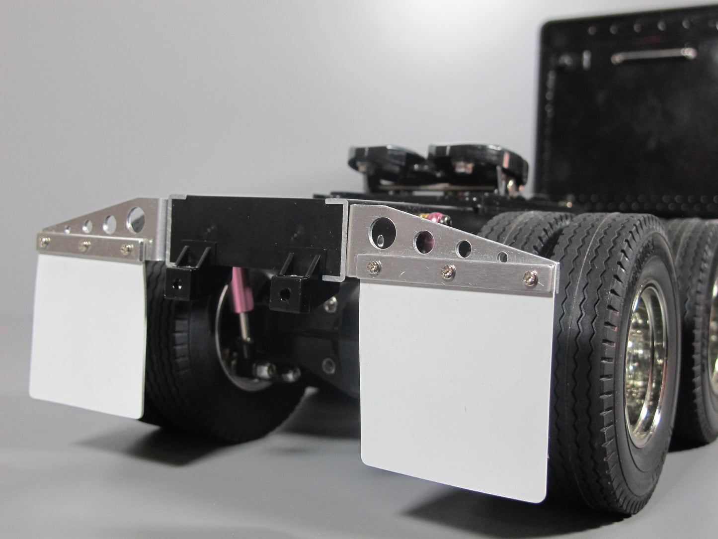 Pair Aluminum Rear Mud Flap Mount Style Hanger Holder Tamiya R/C Toy 1/14 Grand Hauler King Hauler Globeliner Aeromax Cascadia Semi Truck