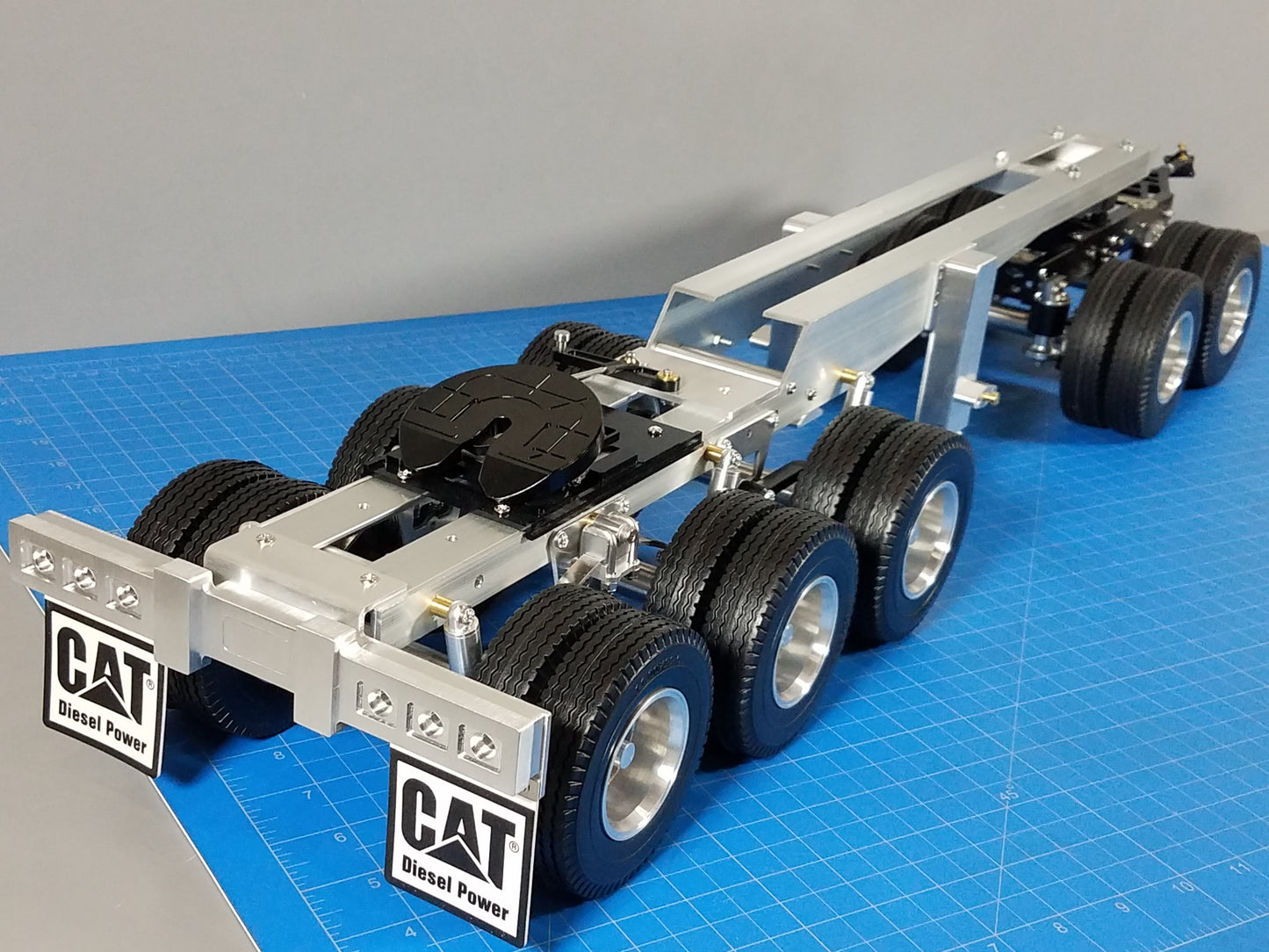 Aluminum Toy R/C 3-Axle Dolly + 2-Axle Dolly Carrier Trailer Tractor 5th wheel Coupler for Tamiya 1/14 King Hauler Grand Hauler Knight Hauler Globeliner Scania Actros Volvo Semi Truck