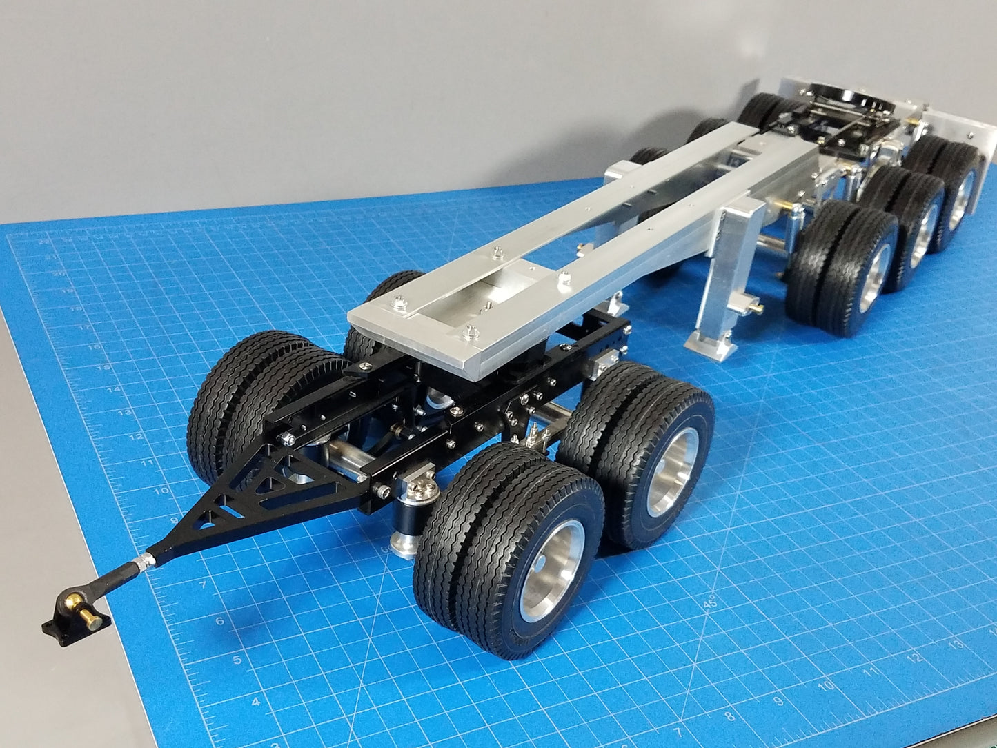 Aluminum Toy R/C 3-Axle Dolly + 2-Axle Dolly Carrier Trailer Tractor 5th wheel Coupler for Tamiya 1/14 King Hauler Grand Hauler Knight Hauler Globeliner Scania Actros Volvo Semi Truck