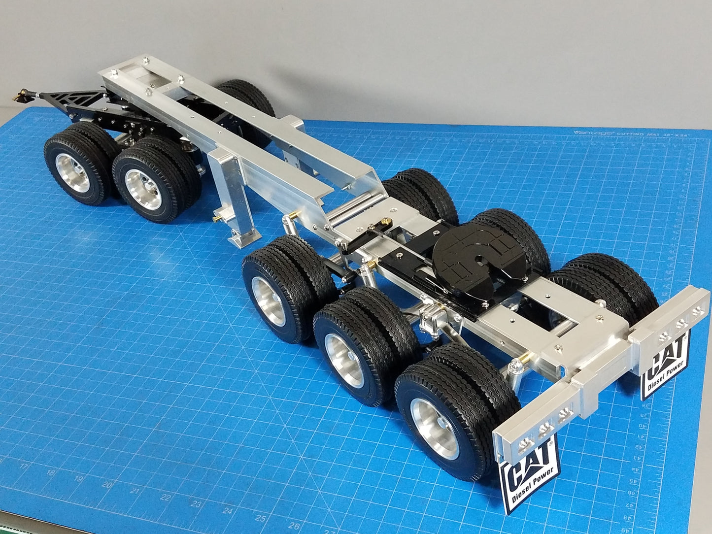 Aluminum Toy R/C 3-Axle Dolly + 2-Axle Dolly Carrier Trailer Tractor 5th wheel Coupler for Tamiya 1/14 King Hauler Grand Hauler Knight Hauler Globeliner Scania Actros Volvo Semi Truck
