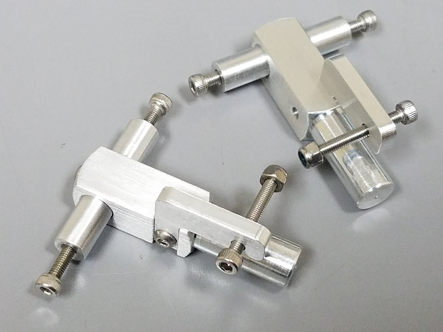 Aluminum Front & Rear Upper Axles 4 Link Suspension Rod Mount for Tamiya 1/10 Clodbuster Bullhead