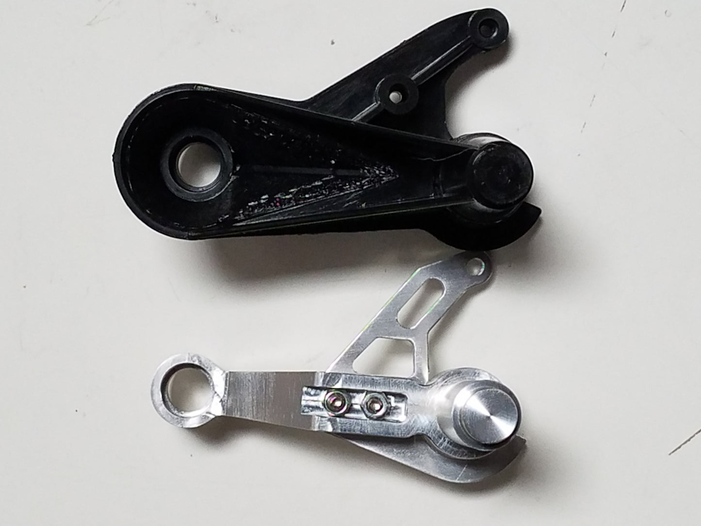 Pair Aluminum Rear Trailing Control Swing Arm with Mounting Bracket for Tamiya 1/10 R/C Blackfoot Monster Beetle Frog