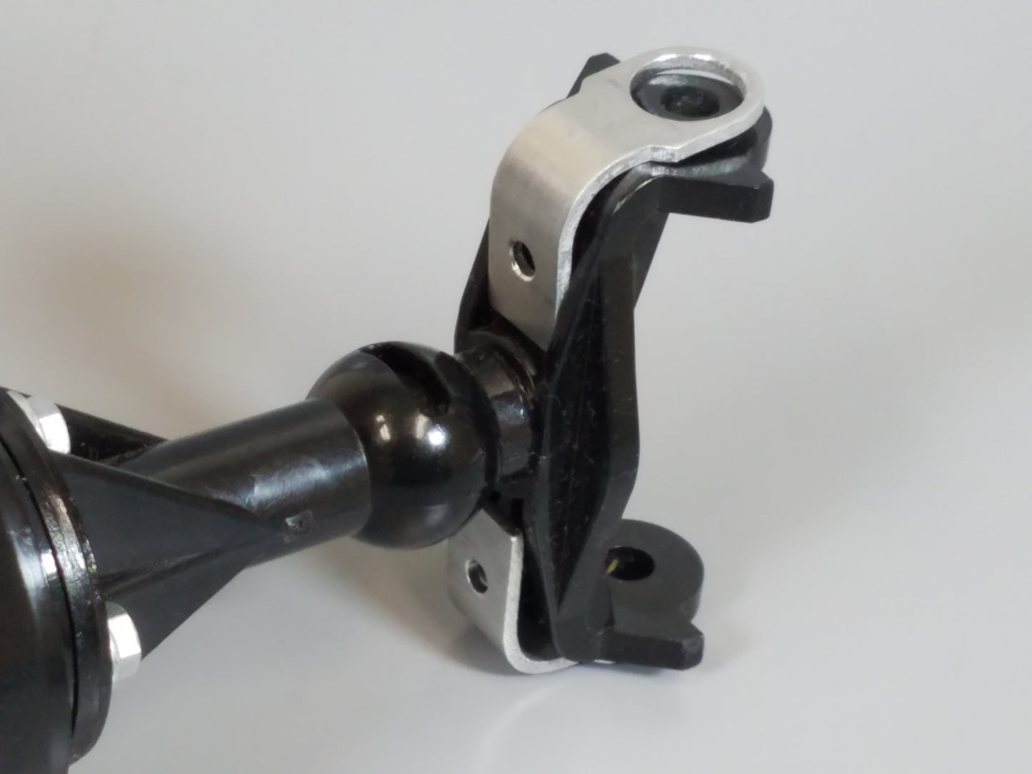 Aluminum Outer Axle Knuckle Stiffener L Plate Mounting Bracket Mount for Tamiya RC 1/10 ClodBuster Bullhead