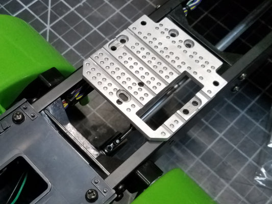 Aluminum Fifth Wheel Servo Release Stay Mounting Mount Plate for Tamiya 1/14 R/C King Hauler Grand Hauler Knight Hauler Globeliner Aeromax Scania Cascadia Actros