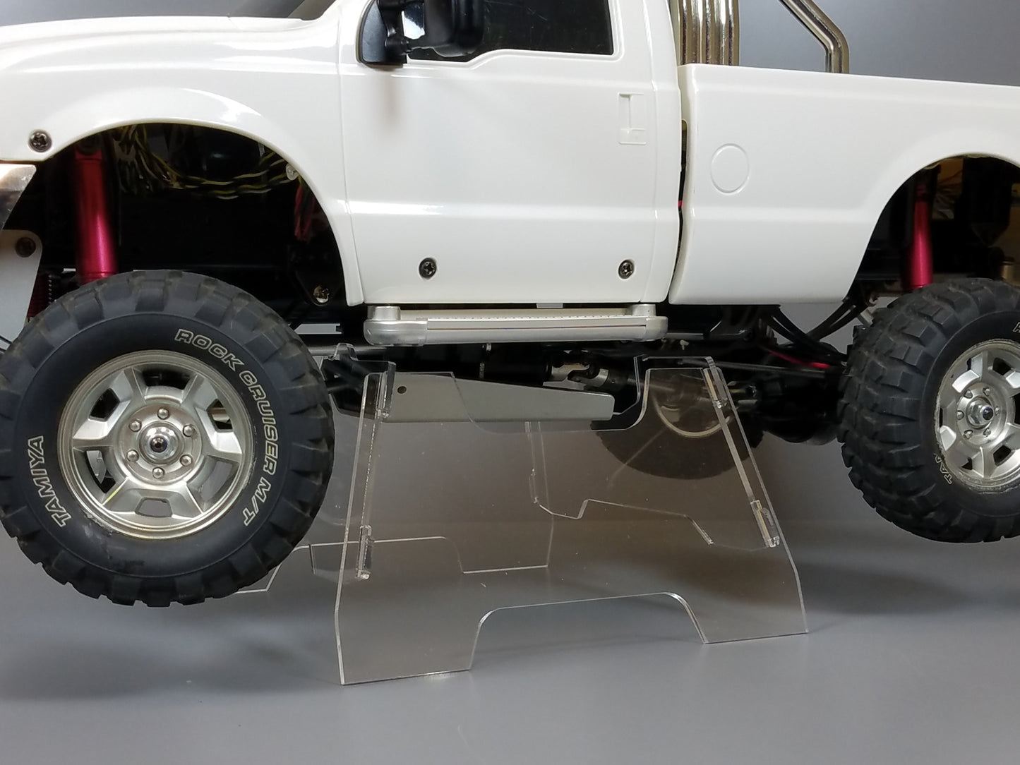 Acrylic R/C Car Truck Display Stand for TAMIYA 1/10 R/C FORD F350 Toyota Hilux Tundra HighLift Bullhead Clodbuster