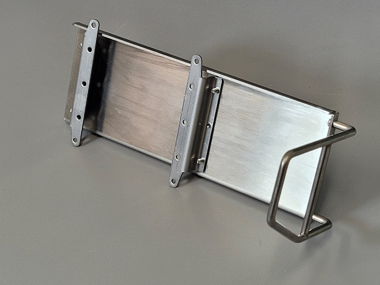 Stainless Steel Frame Rail Chassis Cover Plate Platform Side Ladder for Tamiya R/C Toy 1/14 semi Tractor Truck King Hauler Grand Hauler Knight Hauler Globeliner Scania Volvo Cascadia