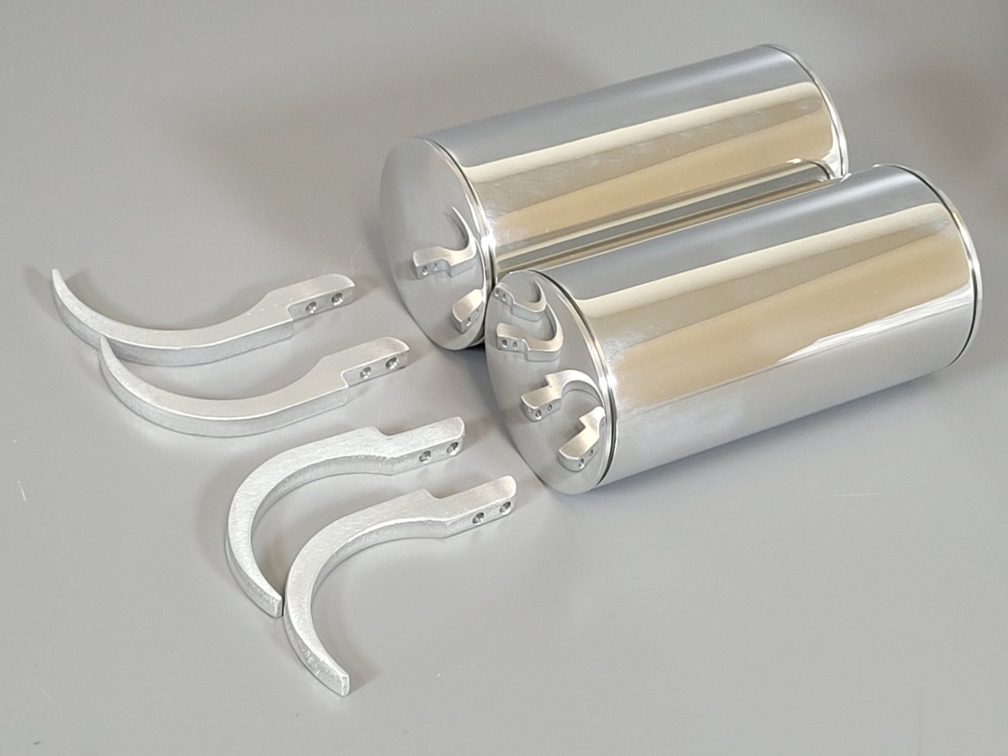 Aluminum 5" inch Fuel Gas Round Tanks + J-Style Mount Bracket for Tamiya R/C Toy 1/14 Knight Hauler King Hauler Grand Hauler Globeliner