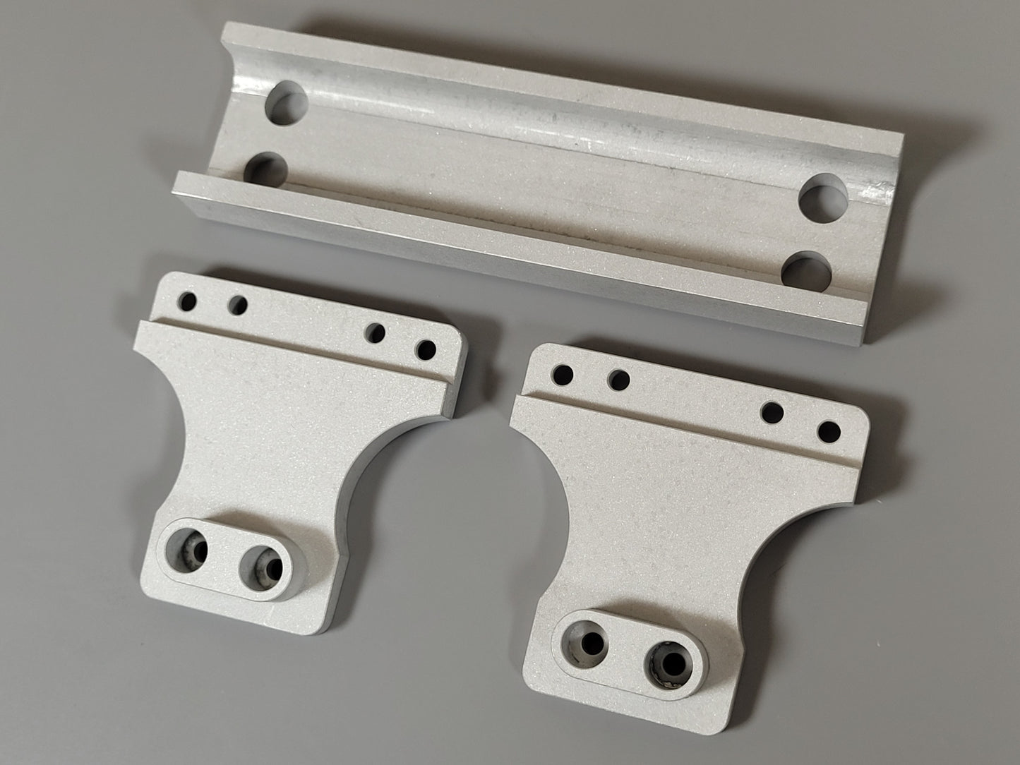 Alloy Body Post Stay Chassis Mount Bracket Plate Tamiya R/C 1/10 TXT-1 TXT1 Truck