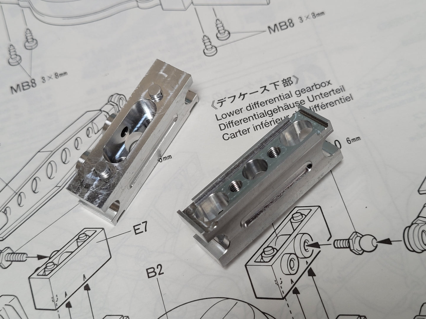 Pair Aluminum Part E7 E8 Lower Axle Ball Joint Arm Mount Block Tamiya 1/10 R/C Juggernaut 1 2