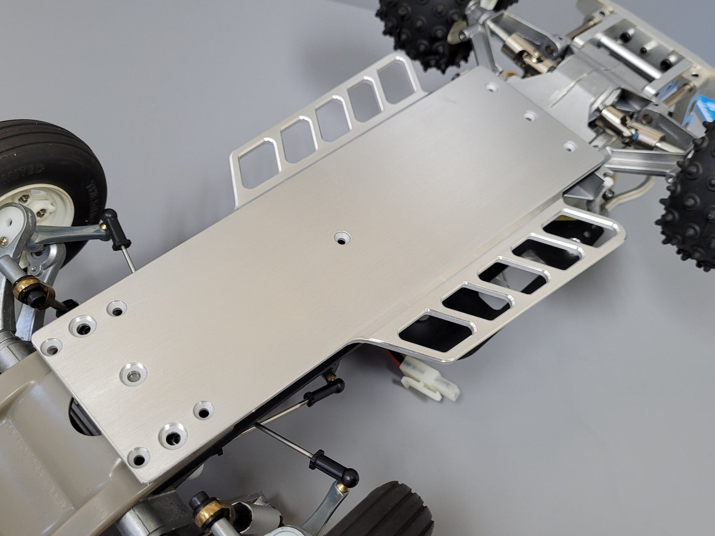 Aluminum CNC Chassis Mounting Plate Tamiya 1/10 R/C VW Super Champ Buggy Sand Scorcher SRB