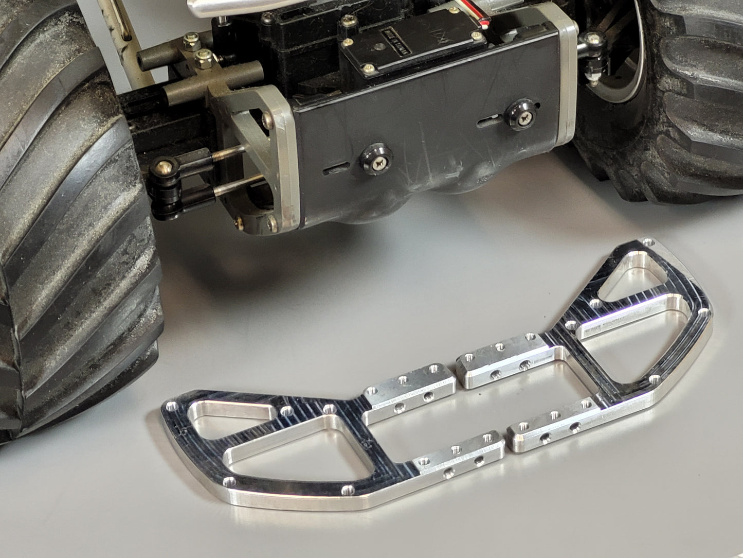 Aluminum Side Bracket Bumper Guard Protector Mount Mounting Plate Tamiya 1/10 RC TXT-1 TXT1